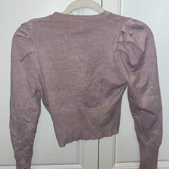 Kayla's Armoire Lavender Cropped V-Neck Cardigan w/ White Buttons NWT Size S - Picture 6 of 7